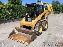 Caterpillar mini loader