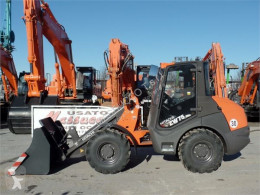 pala cargadora Hitachi ZW75-6