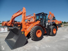 pala cargadora Hitachi ZW220-6