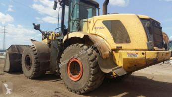 New Holland W 270 B