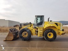 New Holland wheel loader