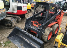 Thomas mini loader