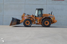 Case 921F