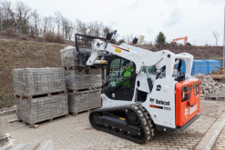 pala cargadora de cadenas Bobcat