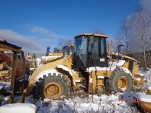 колёсный погрузчик Caterpillar