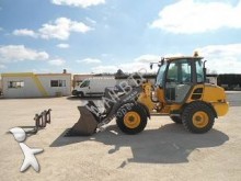chargeuse sur pneus Volvo