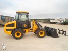 chargeuse sur pneus JCB