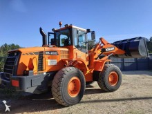 pá carregadora sobre pneus Doosan