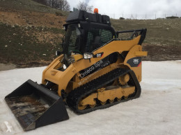 Caterpillar mini loader