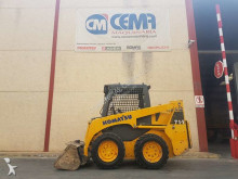 Komatsu mini loader