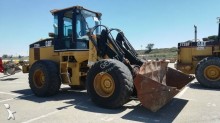 chargeuse sur pneus Caterpillar