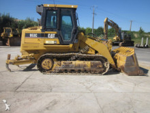 Caterpillar track loader