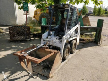 pá carregadora sobre pneus Bobcat