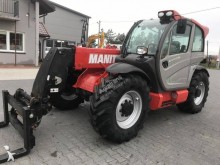 Manitou wheel loader