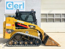 Caterpillar mini loader