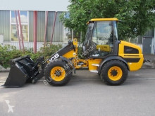 JCB 409