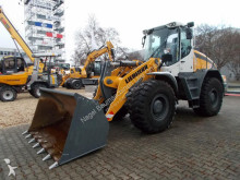 chargeuse sur pneus Liebherr