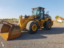 Caterpillar wheel loader