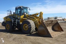 Komatsu WA500-7