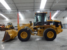 chargeuse sur pneus Caterpillar
