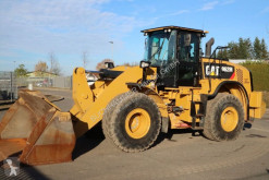 chargeuse sur pneus Caterpillar
