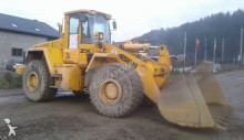 chargeuse sur pneus JCB