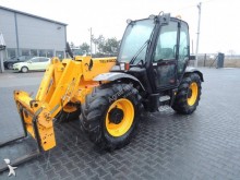 chargeuse sur pneus JCB