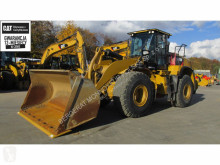 chargeuse sur pneus Caterpillar