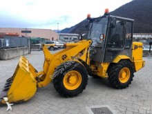JCB 406