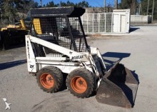 mini pala Bobcat