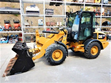 chargeuse sur pneus Caterpillar