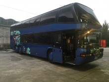 autobus da turismo Neoplan