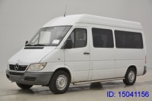 autokar turystyczny Mercedes