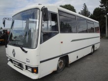 autocar de turismo Renault