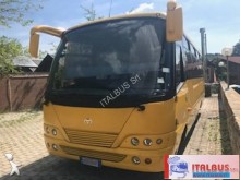 autokar transport szkolny Toyota
