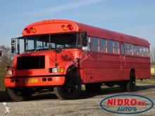 schoolbus onbekend