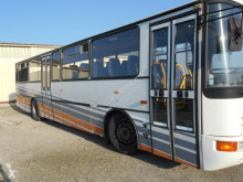 autocarro de turismo Karosa