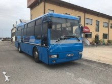 autocarro de turismo Iveco