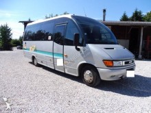 autocarro de turismo usado