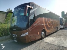 autocarro de turismo usado