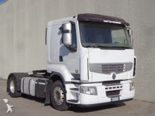 trattore Renault