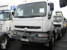 Renault Kerax 370 tractor unit