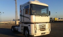 Renault tractor unit