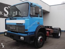 cabeza tractora Iveco