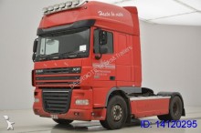 DAF XF 105.460 Super Spacecab tractor unit