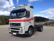 cabeza tractora Volvo FH12