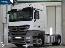 cabeza tractora Mercedes