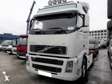 trattore Volvo