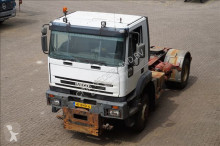 trattore Iveco MP400E 38WT Steel suspension