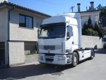 Renault tractor unit